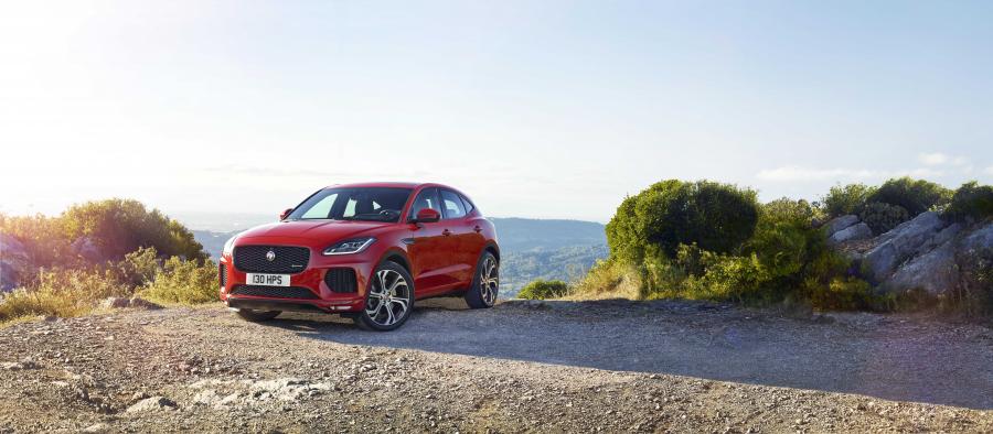  Jaguar E-Pace R-Dynamic First Edition 2017 года  (WW) (фото 33 из 49)